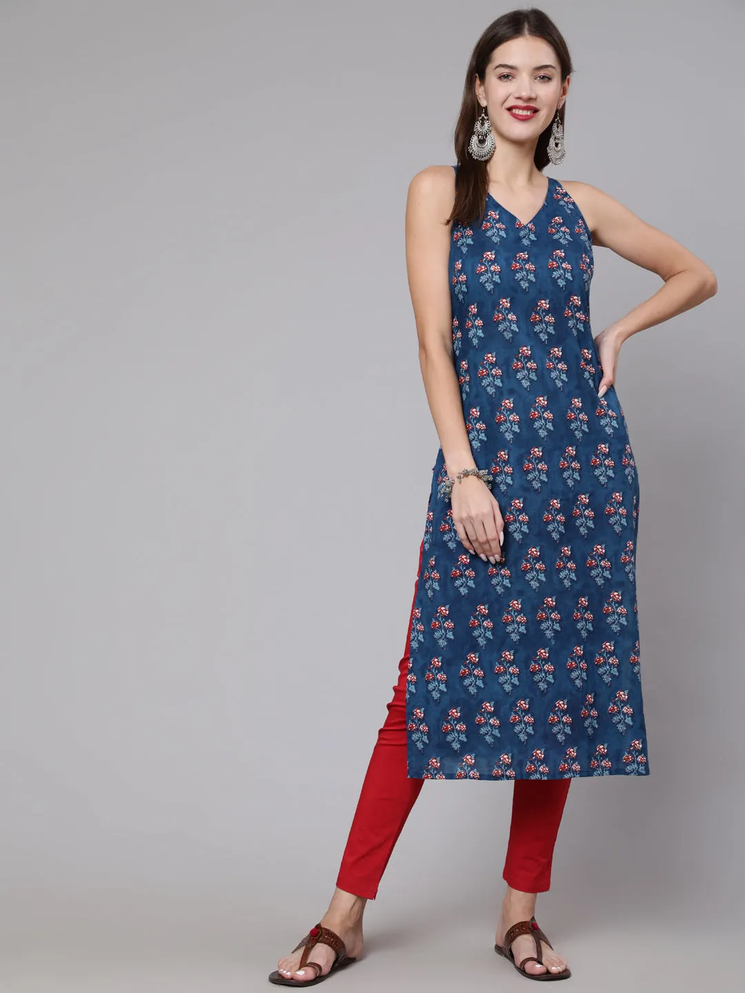 Women Blue Floral Printed Straight Sleeveless Kurta